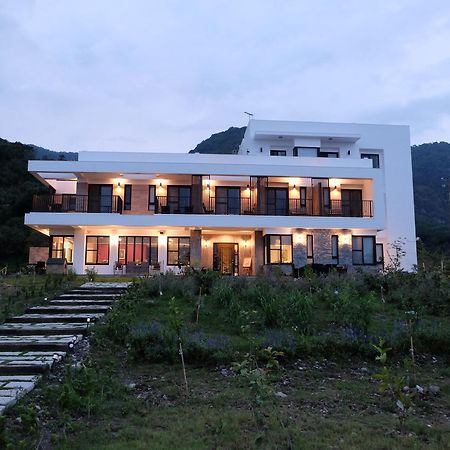Moonlit Seaview Homestay Donghe Εξωτερικό φωτογραφία