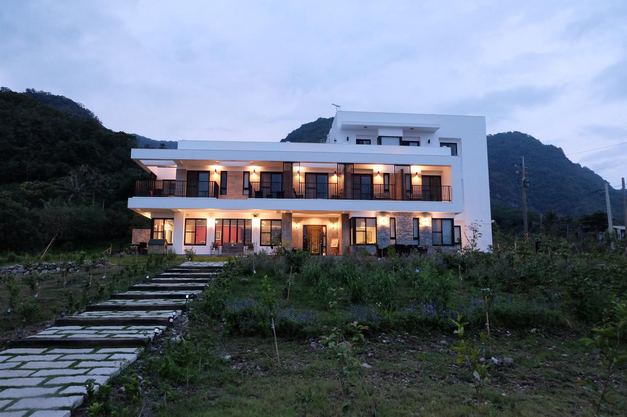 Moonlit Seaview Homestay Donghe Εξωτερικό φωτογραφία